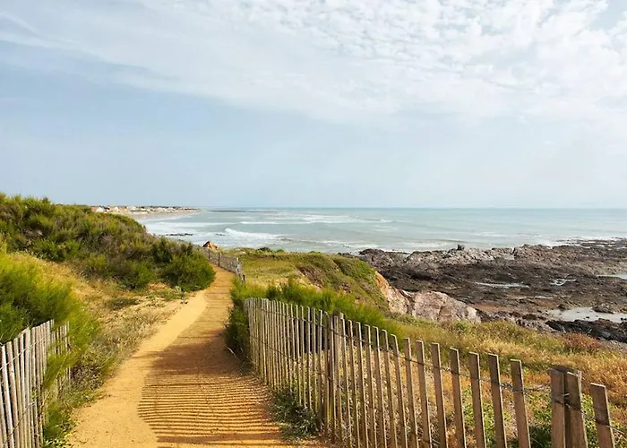 Dağ evi Pour 6, De Avec Piscine *