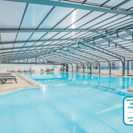 Chalet Pour 6, De Avec Piscine